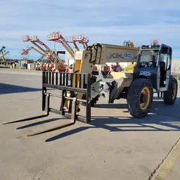 2015 Gehl RS10-55 Forklift
