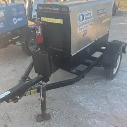 2021 Lincoln Electric VANTAGE 322 Welder