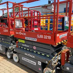 2017 Skyjack SJIII3219 Scissor Lift
