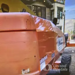 2017 JLG 800S Boom Lift