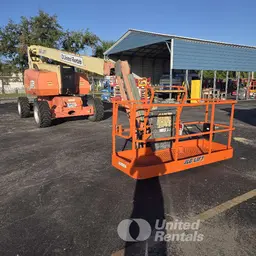 2018 JLG 800AJ Articulating Boom Lift