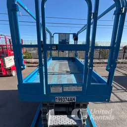 2017 Genie GS-4047 Scissor Lift