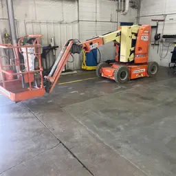 2014 JLG E300AJP Articulating Boom Lift