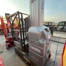 2016 JLG 20MVL Self-Propelled One-Person Lift
