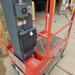 2018 Skyjack SJ12 Self-Propelled One-Person Lift