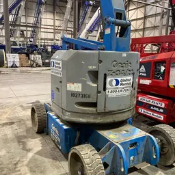 2014 Genie Z-34/22N Articulating Boom Lift