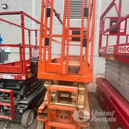 2019 Snorkel S3226E Scissor Lift