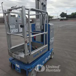 2019 Genie GR-20 Self-Propelled One-Person Lift