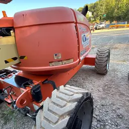 2017 JLG 600AJ Articulating Boom Lift