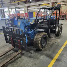 2017 Genie GTH-5519 Forklift