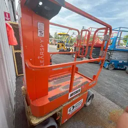 2019 JLG 1230ES Self-Propelled One-Person Lift