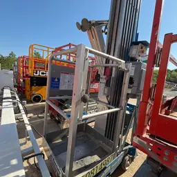 2018 Genie AWP-40SDC Pusharound Lift