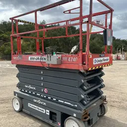 2017 Skyjack SJIII4740 Scissor Lift