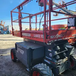 2018 Skyjack SJ6832RT Rough Terrain Scissor Lift