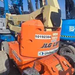 2013 JLG E450AJ Articulating Boom Lift