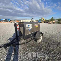 2021 Lincoln Electric VANTAGE 322 Welder