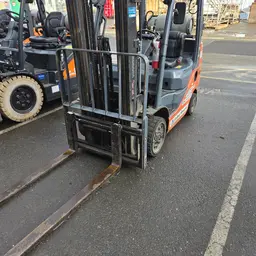 2018 Toyota 8FGU25 Warehouse Forklift