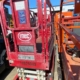 2018 MEC 1930SE Scissor Lift