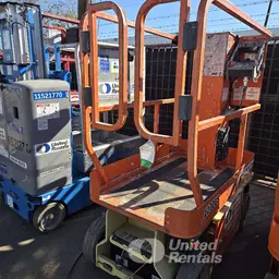 2019 JLG 1230ES Self-Propelled One-Person Lift
