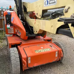 2016 JLG E400AJPN Articulating Boom Lift