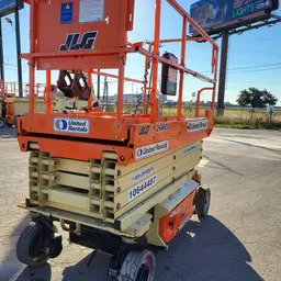 2017 JLG 2646ES Scissor Lift