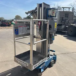 2018 Genie AWP-40SDC Pusharound Lift