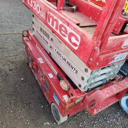 2018 MEC 1330SE Scissor Lift