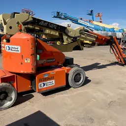 2014 JLG E400AJPN Articulating Boom Lift