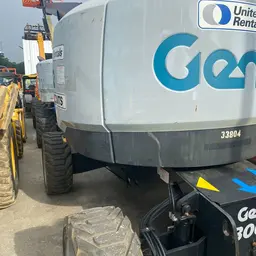 2016 Genie Z-62/40 Articulating Boom Lift