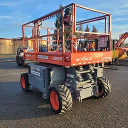 2019 Skyjack SJ6826RT Rough Terrain Scissor Lift