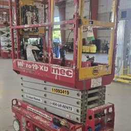 2020 MEC MICRO 19-XD Scissor Lift
