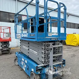 2017 Genie GS-4047 Scissor Lift