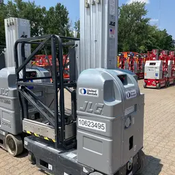 2017 JLG 20MVL Self-Propelled One-Person Lift