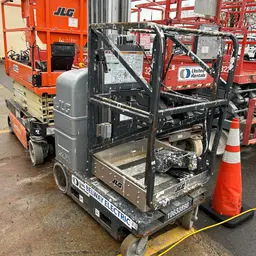 2017 JLG 20MVL Self-Propelled One-Person Lift
