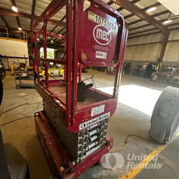 2018 MEC MICRO 19 Scissor Lift