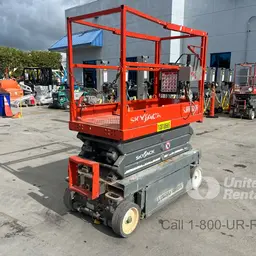 2018 Skyjack SJIII3219 Scissor Lift