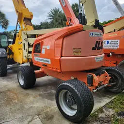 2017 JLG 450AJ Articulating Boom Lift