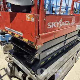 2015 Skyjack SJIII3219 Scissor Lift