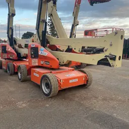 2017 JLG E450AJ Articulating Boom Lift