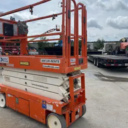 2019 Snorkel S3226E Scissor Lift