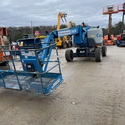 2015 Genie Z-62/40J Articulating Boom Lift
