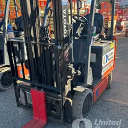 2022 Toyota 8FBCU25 Warehouse Forklift