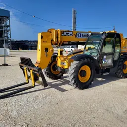 2017 JCB 507-42 Forklift