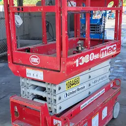 2018 MEC 1330SE Scissor Lift